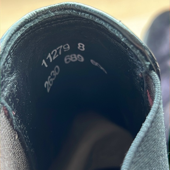 Men’s John Varvatos Fleetwood Sharpei Velvet Chelsea Boots in Oxblood Size 8 - Picture 6 of 11